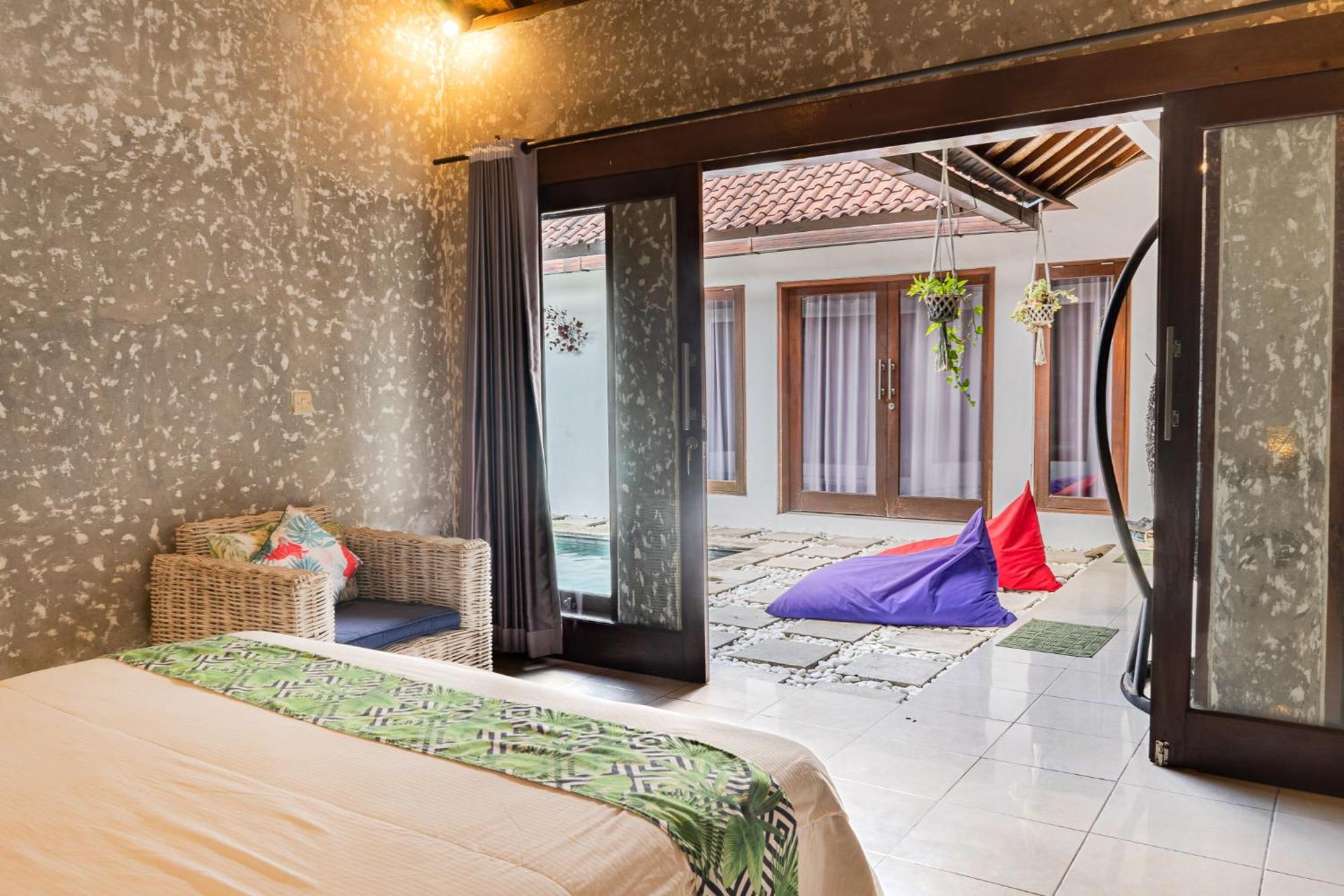 Villa Salya - 3Br - Private Pool - 1Min Walk To La Favela! Seminyak Kültér fotó